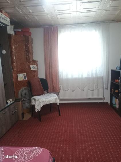 Casă cu 4 camere cu Teren 2476 Mp în Poșta Câlnău