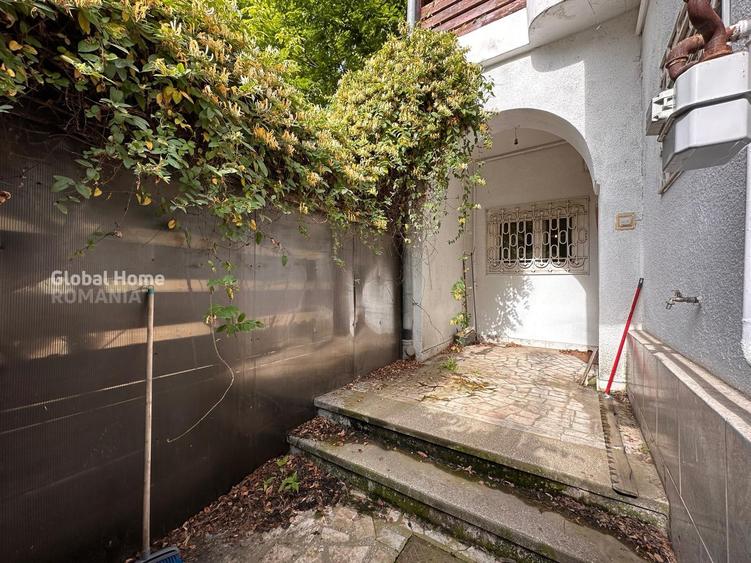 Casă cu 4 camere cu Canalizare în Unirii