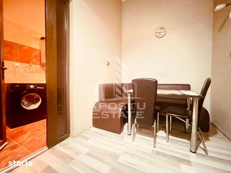 Apartament cu 3 camere decomandat, mobilat în Ultracentral