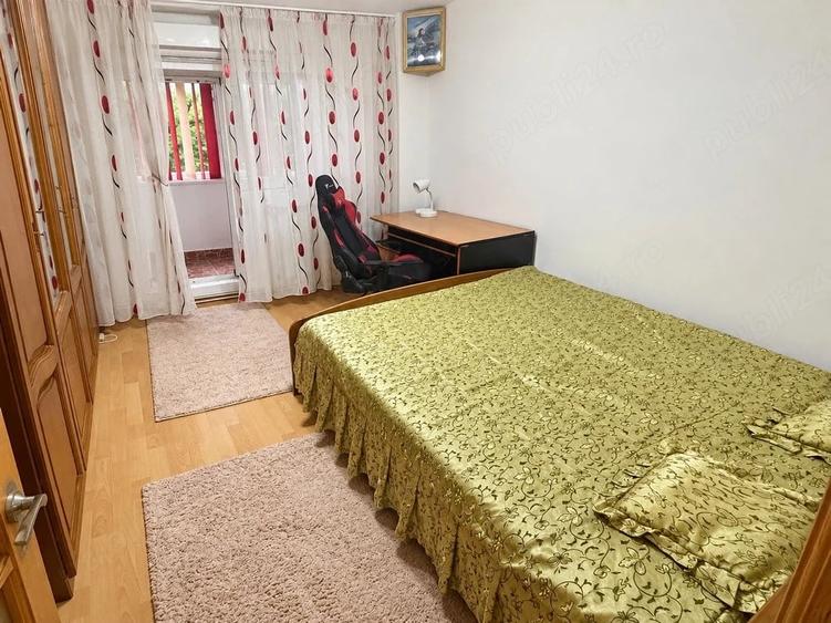 Apartament cu 2 camere decomandat în Traian