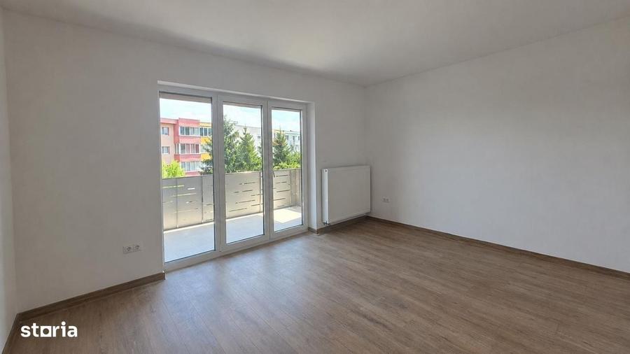 Apartament cu 2 camere decomandat în Avantgarden