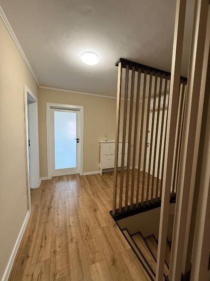 Apartament cu 5 camere decomandat, mobilat în Spitalul Județean