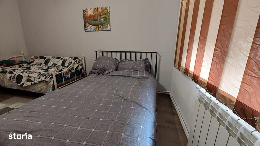 Casă cu 2 camere cu Teren 667 Mp în Central