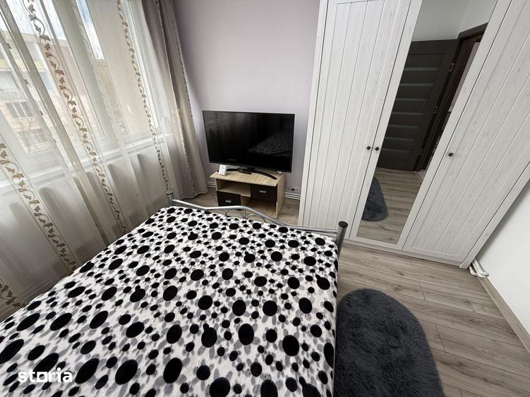 Apartament cu 2 camere în Micro 4