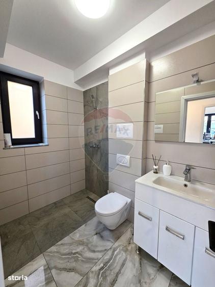 Casă cu 4 camere în Crâng