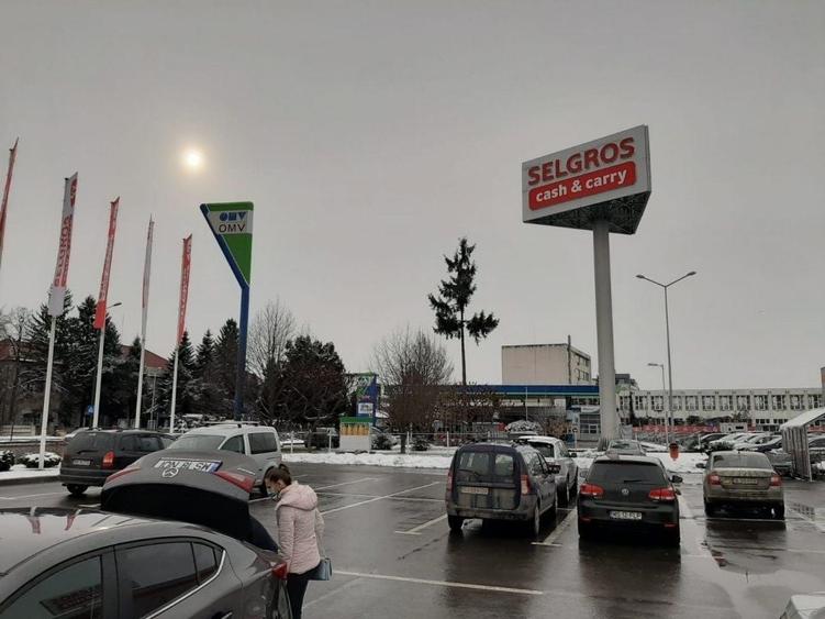 Teren Construcții intravilan de 3500 mp, în Gheorghe Doja