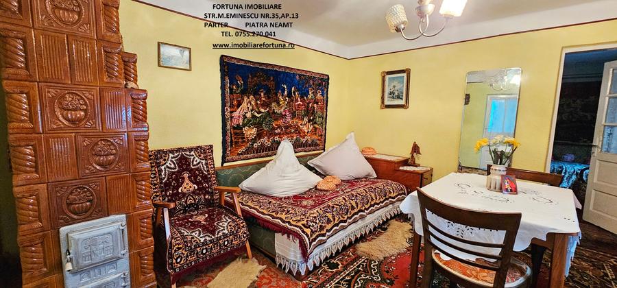 Casă cu 4 camere cu Teren 3630 Mp în Central