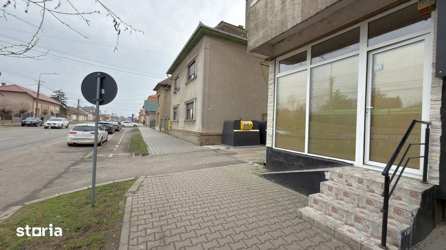 Spațiu comercial, de 30 mp, în Central