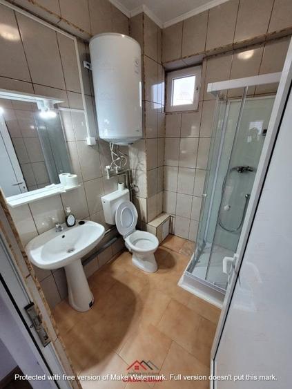 Spațiu comercial, de 250 mp, în Central
