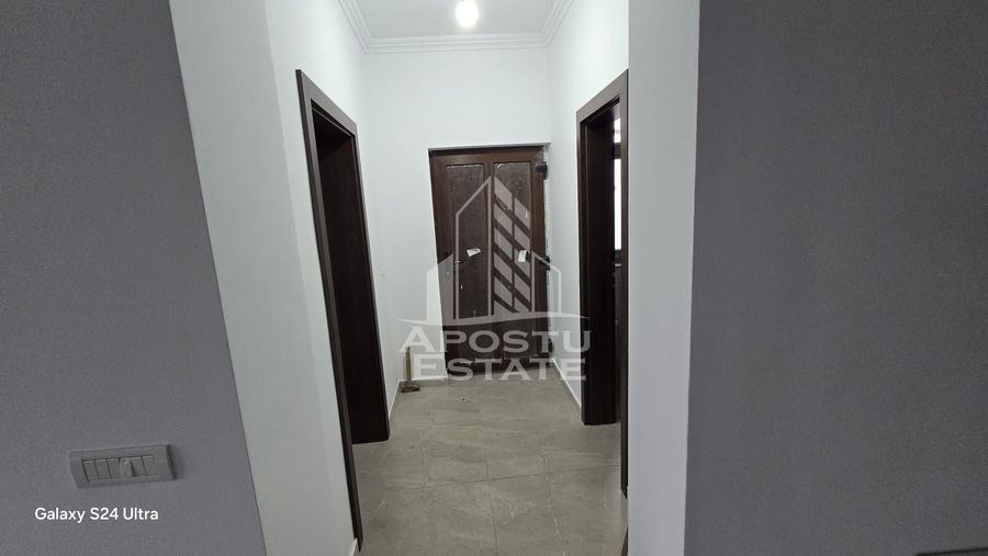 Duplex cu 5 camere cu Canalizare în Giarmata