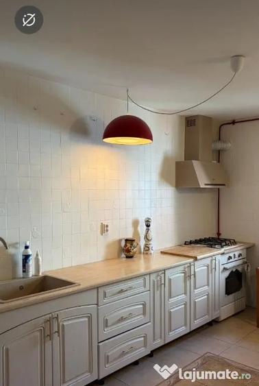 Apartament cu 3 camere decomandat în Obcini