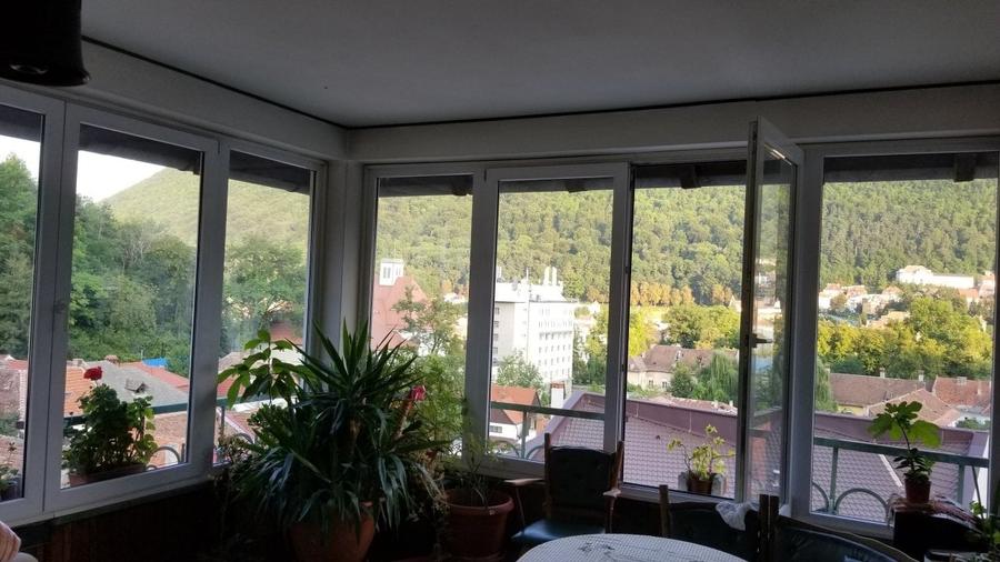 Apartament cu 5 camere decomandat în Centrul Istoric