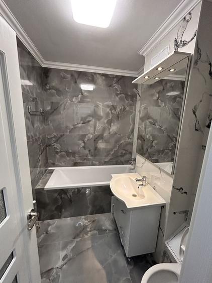 Apartament cu 2 camere decomandat în Tineretului