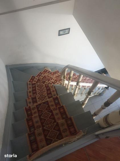 Casă cu 4 camere cu Teren 139 Mp în Peninsula