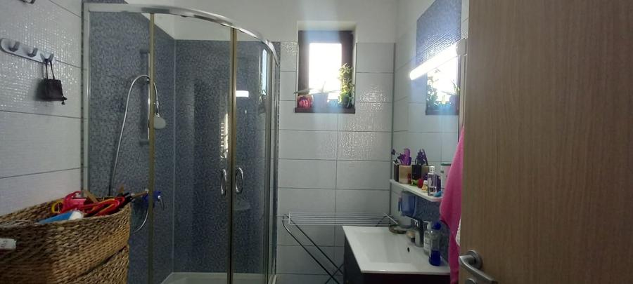 Apartament cu 2 camere decomandat, mobilat în Faleza Nord