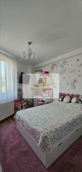 Apartament cu 3 camere decomandat, mobilat în Brâncoveanu