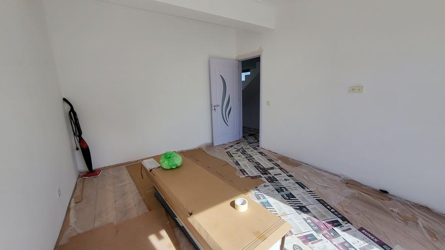 Duplex cu 4 camere cu Canalizare în Haliu