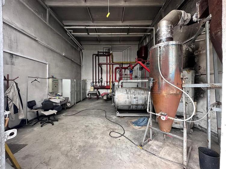 Spațiu industrial, de 2,000 mp, în Sud-Est