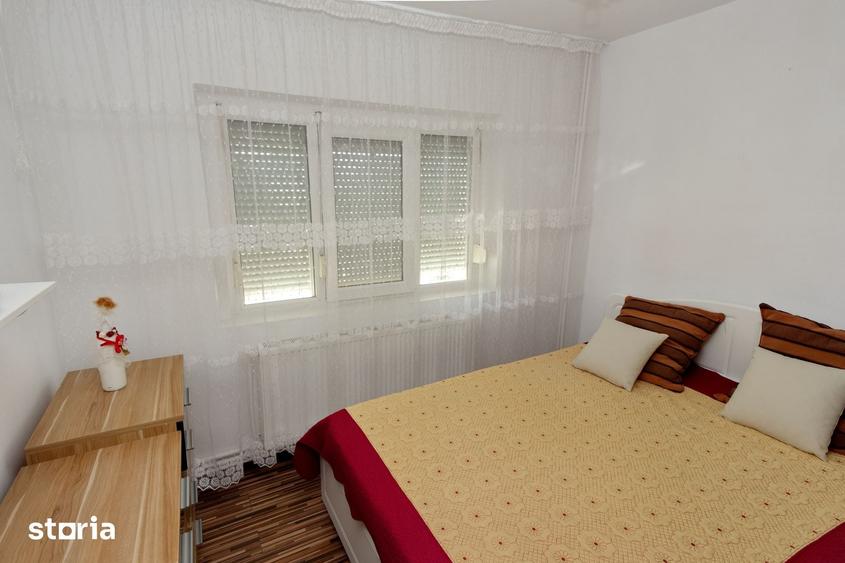 Apartament cu 2 camere în Micro 17