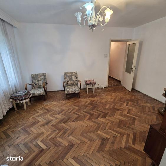 Apartament cu 2 camere în Republicii