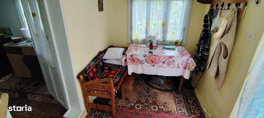 Casa locuibila in oras cu 1000mp teren - 8