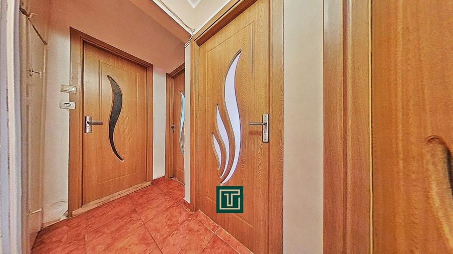 Apartament cu 3 camere decomandat, mobilat în Alfa