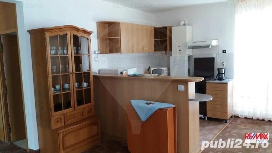 Apartament cu 3 camere decomandat în Poiana Brașov