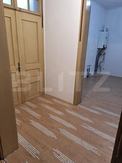 Spațiu comercial, de 100 mp, în Central