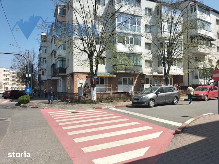 Spațiu comercial, de 25 mp, în Central