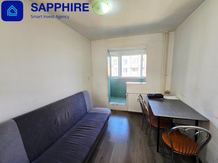 Apartament cu 3 camere decomandat în Sebastian