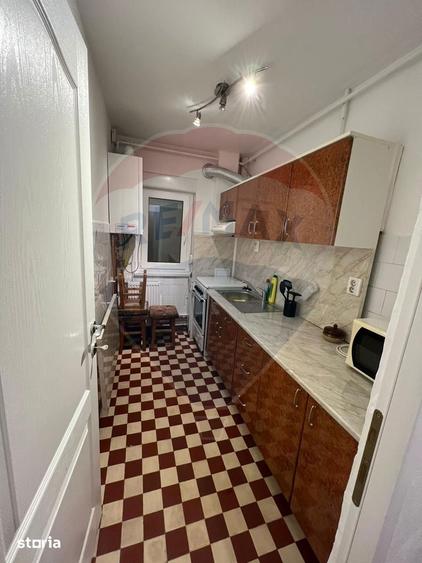 Apartament cu 2 camere, mobilat în Romanilor