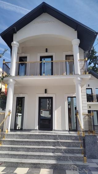 Casă individuală cu 5 camere în Mihai Bravu