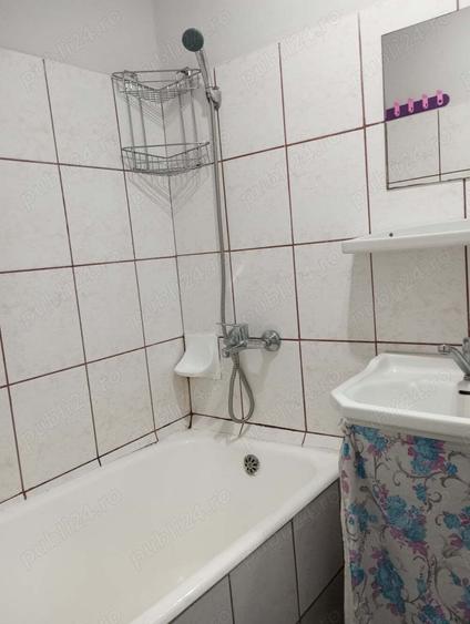 Apartament cu 2 camere semidecomandat în Decebal