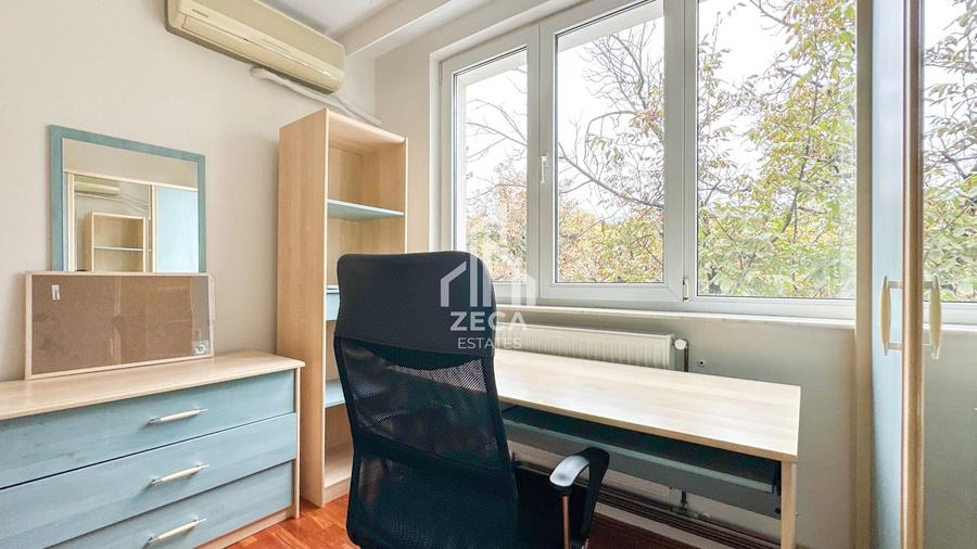 Apartament cu 3 camere semidecomandat, mobilat în Drumul Taberei