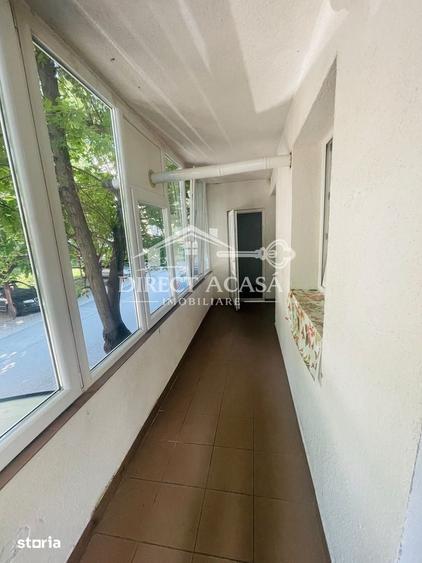 Apartament cu 3 camere în Dâmbu Pietros