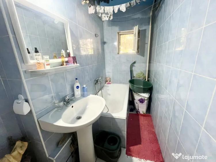 Apartament cu 2 camere nedecomandat în Rogerius