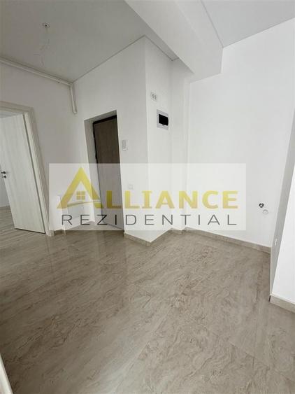 Apartament cu 2 camere decomandat în Exterior Est
