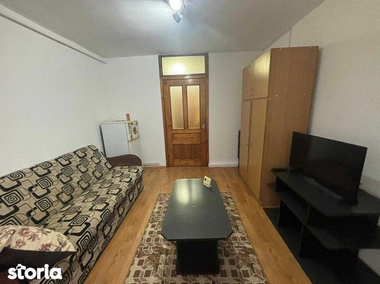 Garsonieră în Central