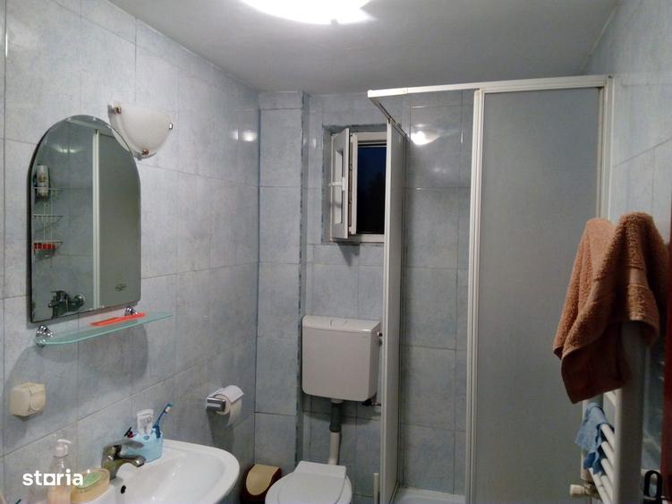 Garsonieră decomandată, mobilată în Giulești