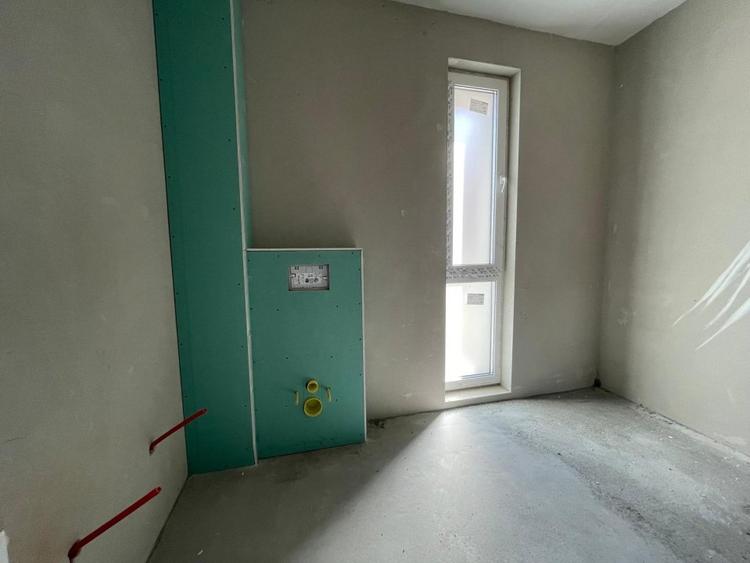 Duplex cu 6 camere cu Canalizare în Borhanci