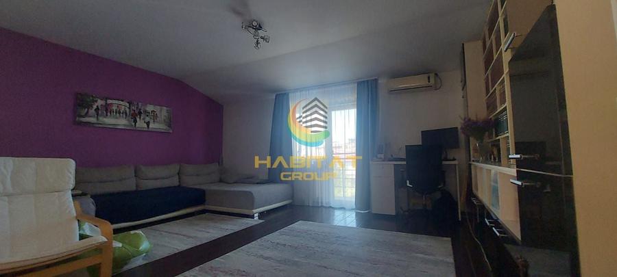 Apartament cu 3 camere decomandat, mobilat în Central