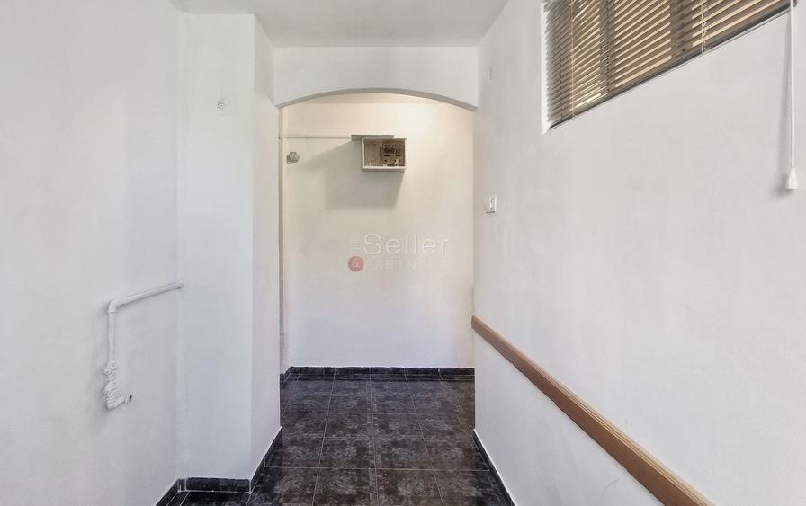 Apartament cu 2 camere decomandat, mobilat în Centrul Civic