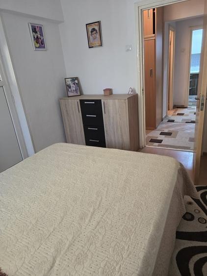 Apartament cu 2 camere decomandat în Doamna Ghica