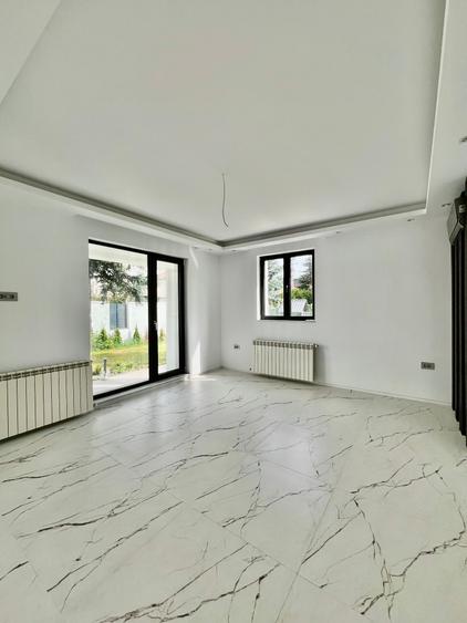 Casă individuală cu 6 camere cu Teren 1032 Mp în Pipera