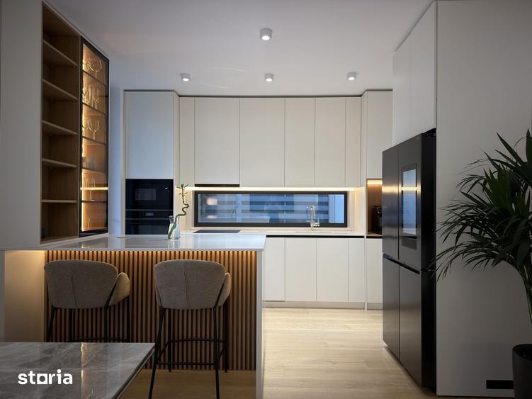 Casă cu 5 camere cu Teren 340 Mp în Central