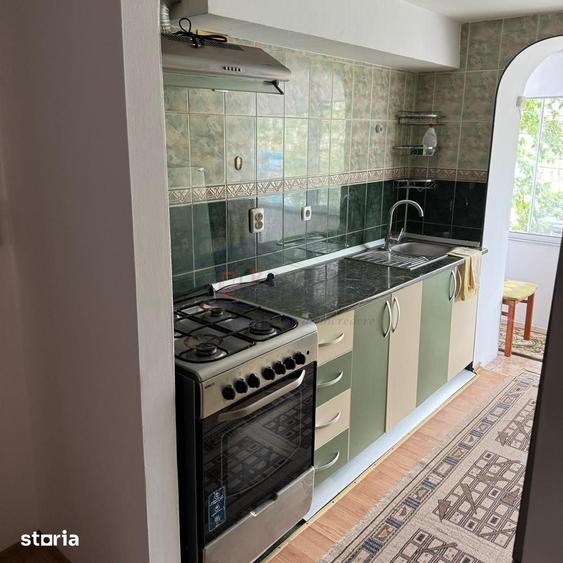 Apartament cu 3 camere semidecomandat în Ultracentral