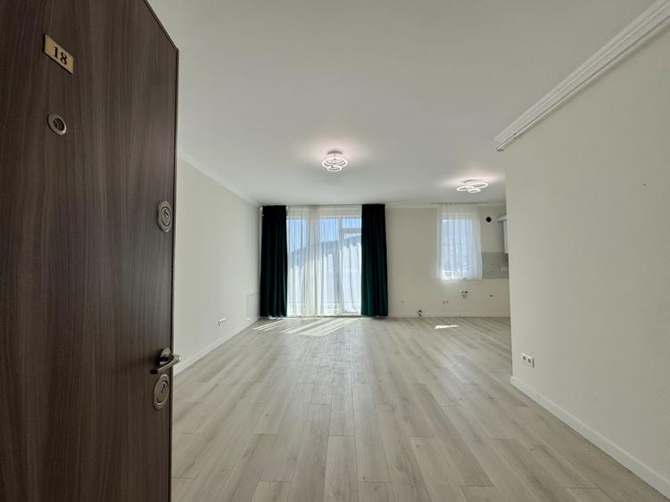 Apartament cu 2 camere semidecomandat în Florești
