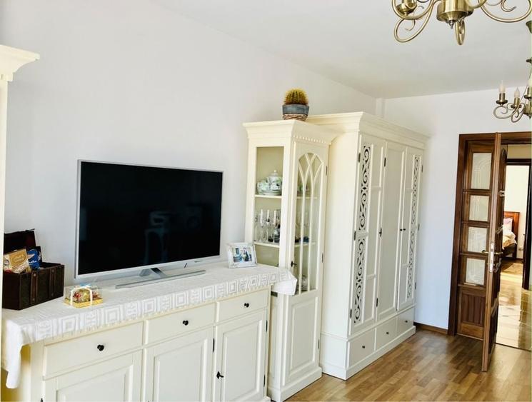 Apartament cu 2 camere decomandat în Bucium