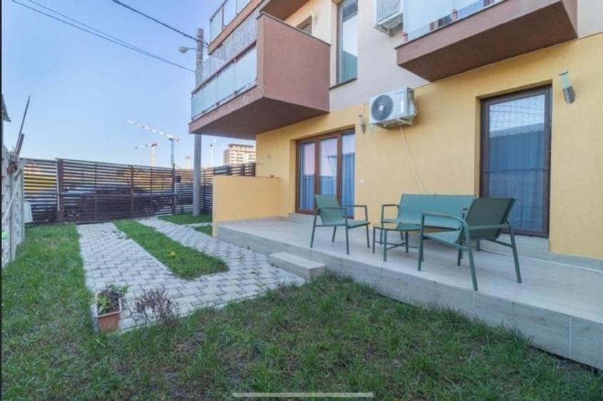 Apartament cu 3 camere semidecomandat, mobilat în Aviației