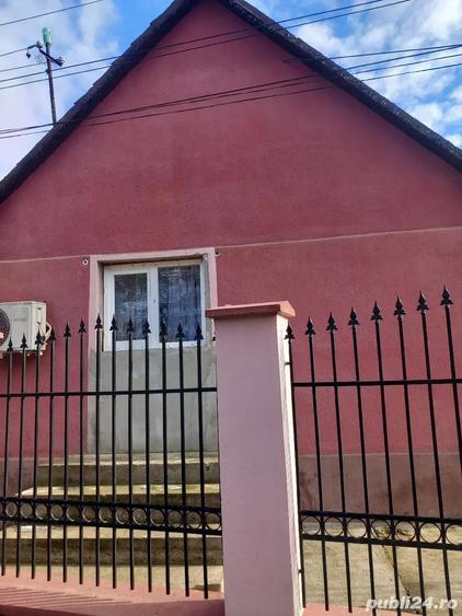 Casă cu 4 camere în Central